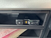 三菱ふそうファイターコンテナ専用車中型（4t）[写真17]