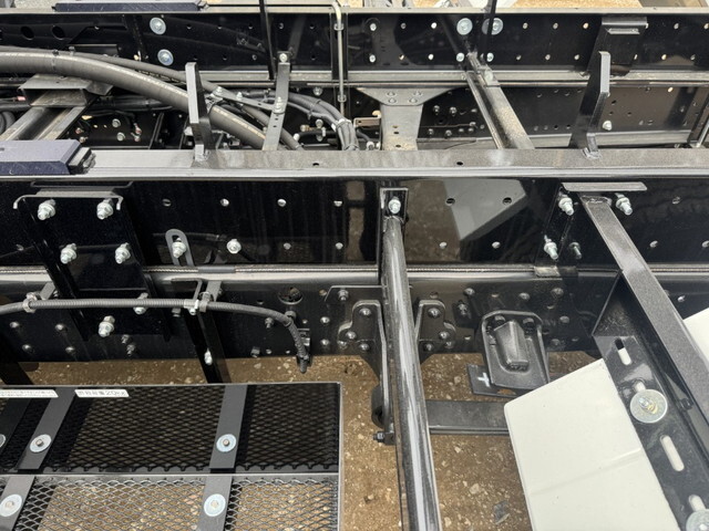 三菱ふそうファイターコンテナ専用車中型（4t）[写真31]