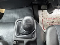 三菱ふそうファイターコンテナ専用車中型（4t）[写真09]