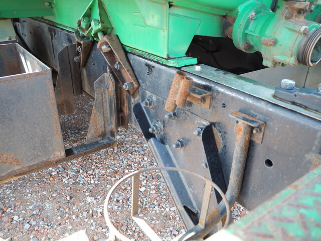 いすゞギガバキュームカー大型（10t）[写真21]