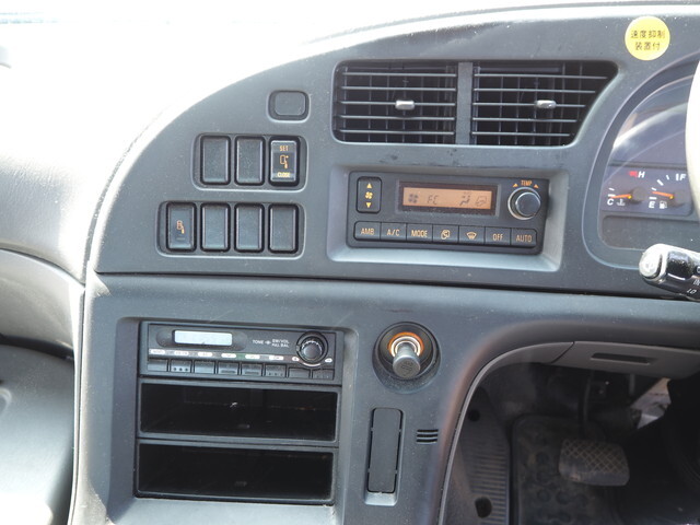 いすゞギガバキュームカー大型（10t）[写真34]