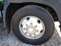 いすゞギガバキュームカー大型（10t）[写真10]