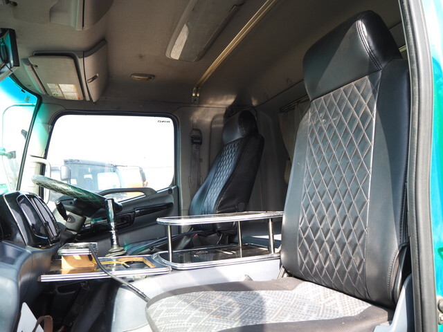 日野レンジャーダンプ増トン（6t・8t）[写真31]