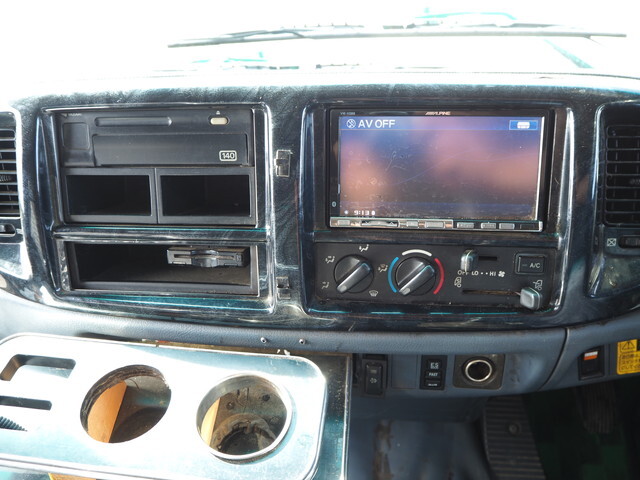 日野レンジャーダンプ増トン（6t・8t）[写真37]