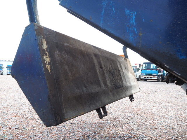 日野レンジャーダンプ増トン（6t・8t）[写真17]