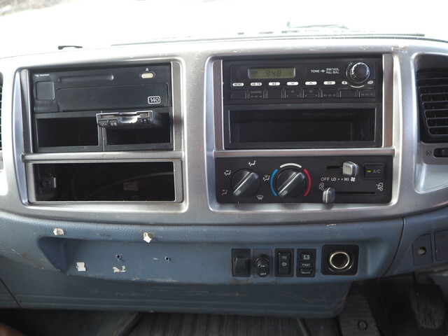 日野レンジャーダンプ増トン（6t・8t）[写真36]