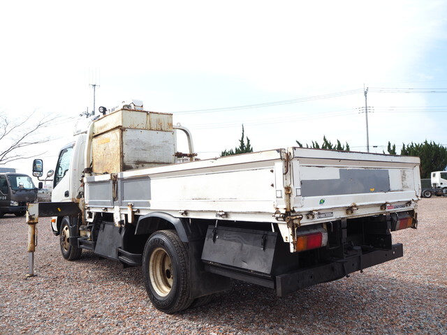 日野デュトロクレーン3段小型（2t・3t）[写真02]