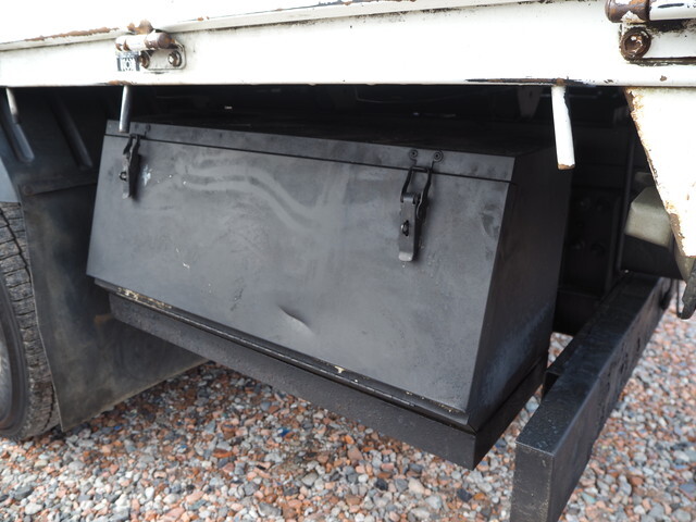 日野デュトロクレーン3段小型（2t・3t）[写真26]