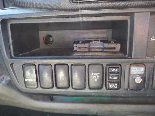 日野デュトロクレーン3段小型（2t・3t）[写真37]