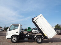 日野デュトロコンテナ専用車小型（2t・3t）[写真15]