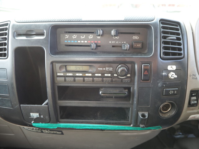 日野デュトロコンテナ専用車小型（2t・3t）[写真37]