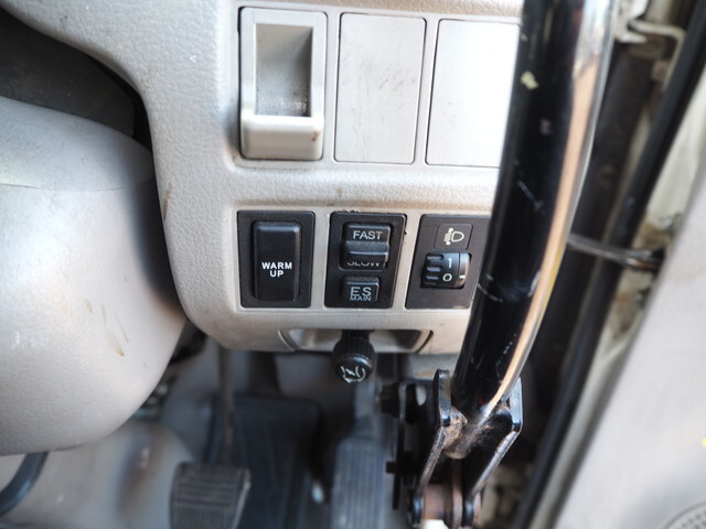 日野デュトロコンテナ専用車小型（2t・3t）[写真39]