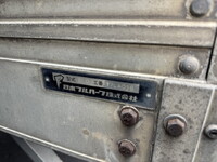 いすゞフォワードアルミバン中型（4t）[写真23]