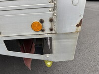 いすゞフォワードアルミバン中型（4t）[写真32]