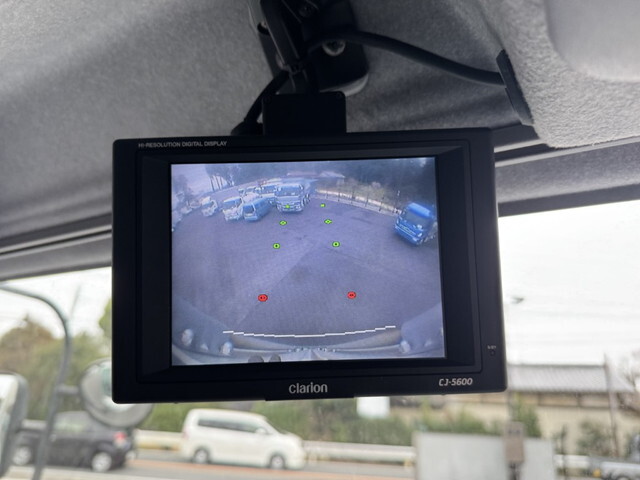 いすゞフォワードアルミバン中型（4t）[写真09]