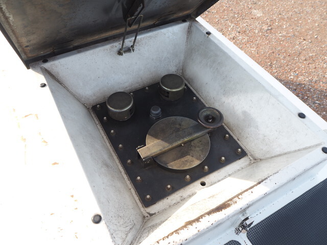 いすゞエルフタンク車（タンクローリー）小型（2t・3t）[写真28]