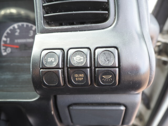 いすゞエルフタンク車（タンクローリー）小型（2t・3t）[写真38]