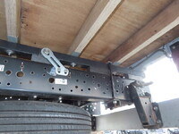 いすゞエルフアルミブロック小型（2t・3t）[写真11]