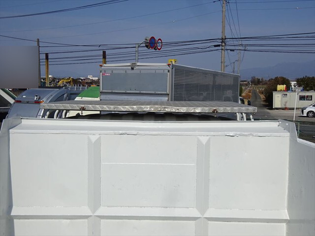 いすゞフォワード深ダンプ（土砂禁ダンプ）中型（4t）[写真20]