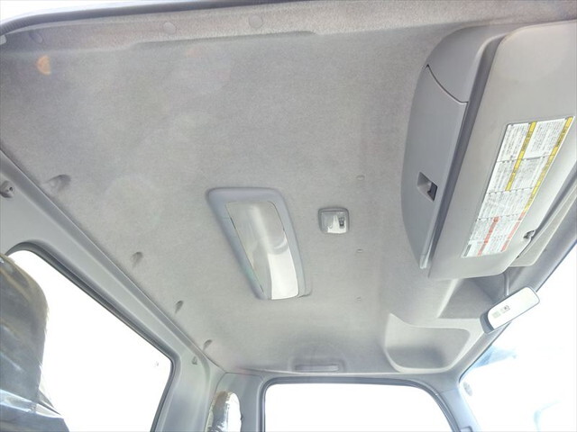 いすゞフォワード深ダンプ（土砂禁ダンプ）中型（4t）[写真24]