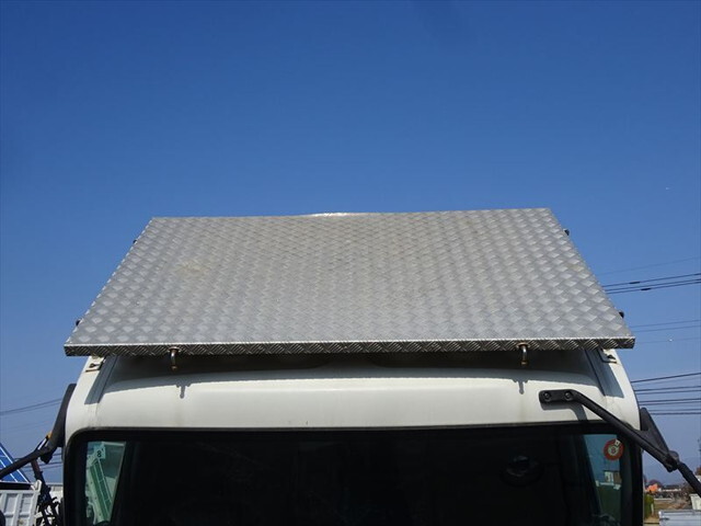 いすゞフォワード深ダンプ（土砂禁ダンプ）中型（4t）[写真32]