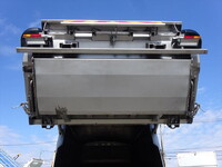 日野レンジャーパッカー車（塵芥車）中型（4t）[写真15]