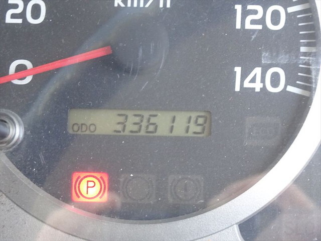 日野レンジャーパッカー車（塵芥車）中型（4t）[写真29]