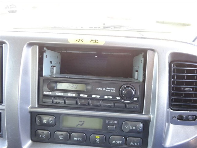 日野レンジャーパッカー車（塵芥車）中型（4t）[写真32]