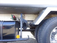 日野レンジャーパッカー車（塵芥車）中型（4t）[写真06]