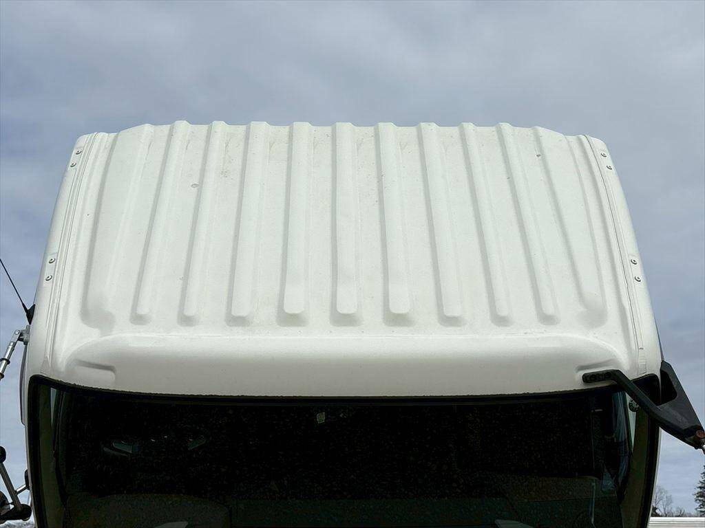 日野プロフィア冷蔵冷凍ウイング大型（10t）[写真20]