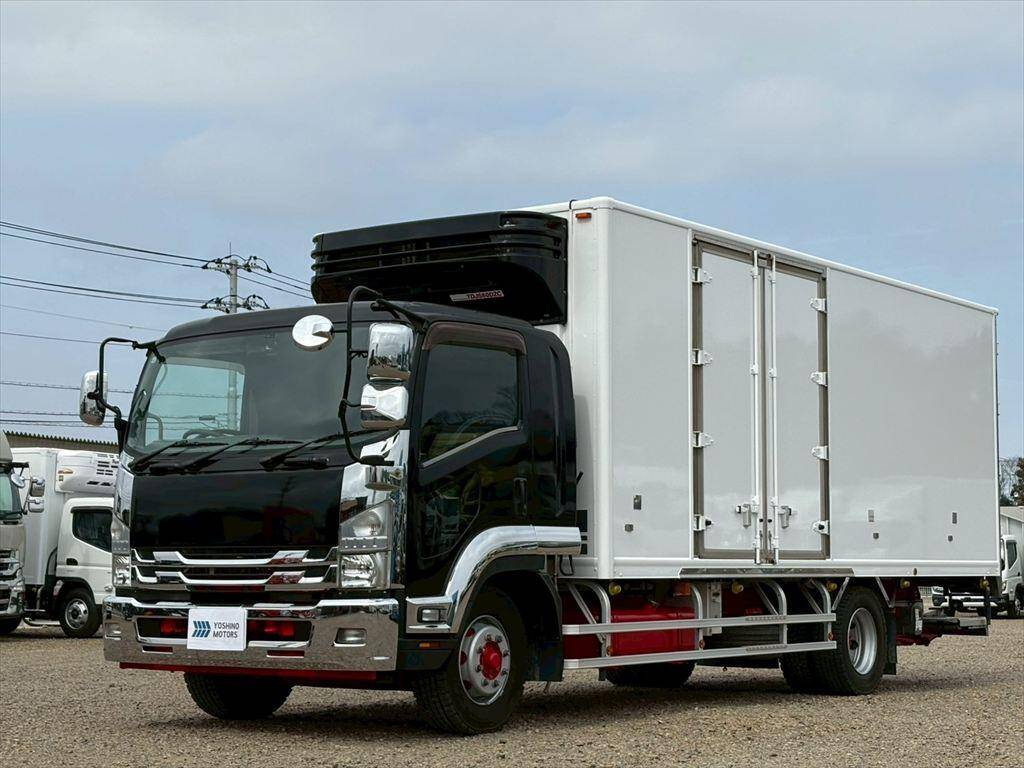 いすゞフォワード冷凍車（冷蔵車）増トン（6t・8t）[写真01]