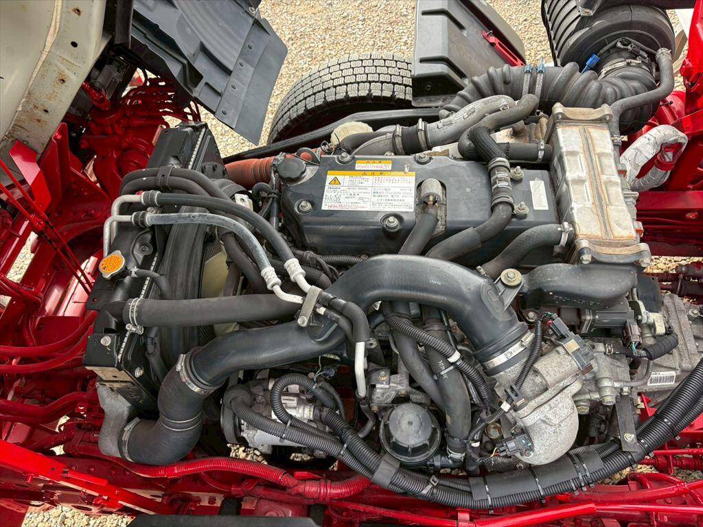 いすゞフォワード冷凍車（冷蔵車）増トン（6t・8t）[写真16]