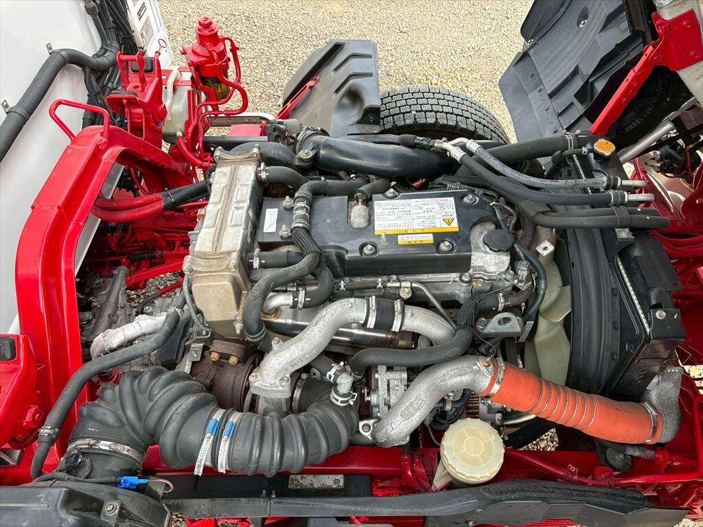 いすゞフォワード冷凍車（冷蔵車）増トン（6t・8t）[写真17]