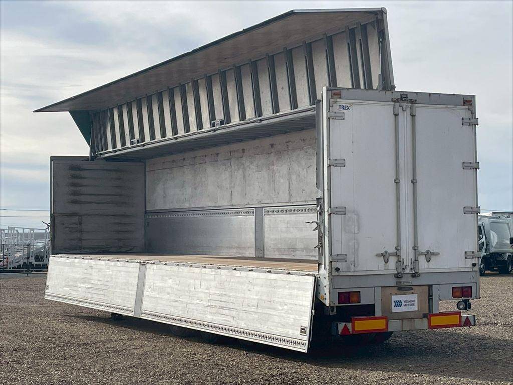 その他のメーカーその他の車種ウイングトレーラー大型（10t）[写真12]