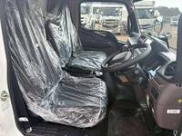 三菱ふそうキャンターアルミウイング小型（2t・3t）[写真20]