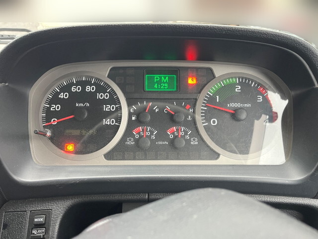 日野レンジャークレーン4段中型（4t）[写真38]