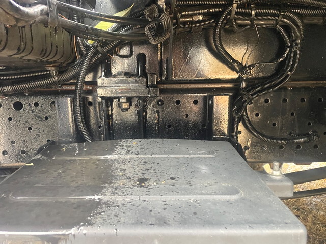 いすゞエルフ高所作業車小型（2t・3t）[写真21]