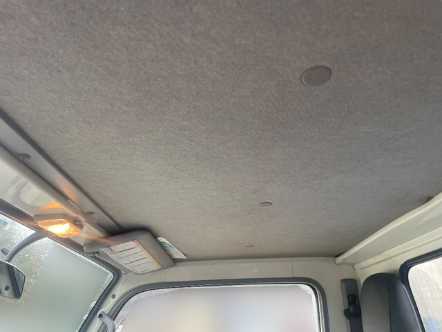 いすゞエルフ高所作業車小型（2t・3t）[写真26]