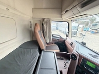 日野プロフィア冷凍車（冷蔵車）大型（10t）[写真13]