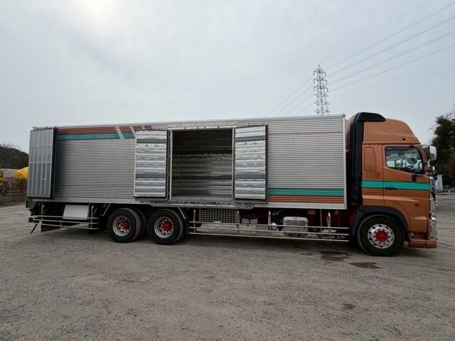 日野プロフィア冷凍車（冷蔵車）大型（10t）[写真03]