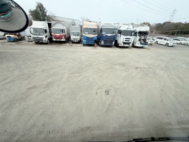 日野プロフィア冷凍車（冷蔵車）大型（10t）[写真09]