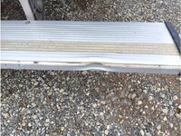 いすゞエルフアルミウイング小型（2t・3t）[写真14]