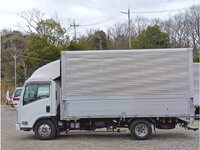 いすゞエルフアルミウイング小型（2t・3t）[写真05]