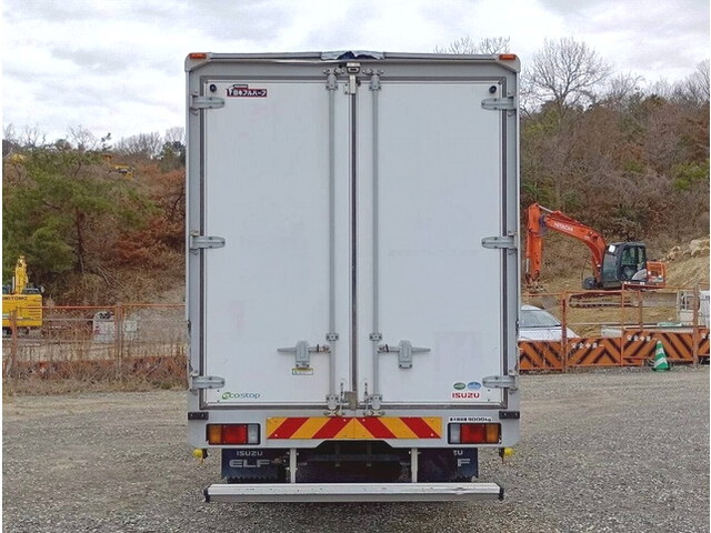 いすゞエルフアルミウイング小型（2t・3t）[写真06]