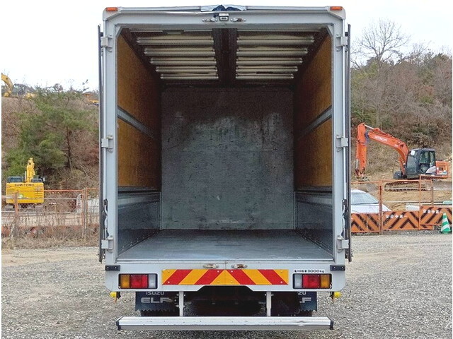 いすゞエルフアルミウイング小型（2t・3t）[写真07]