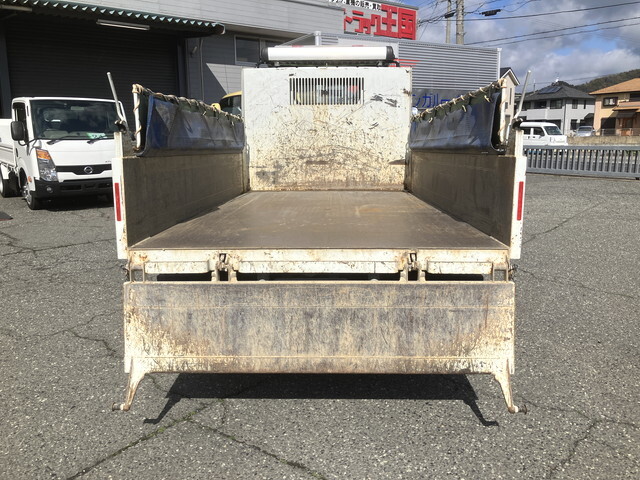 三菱ふそうキャンターダンプ小型（2t・3t）[写真12]