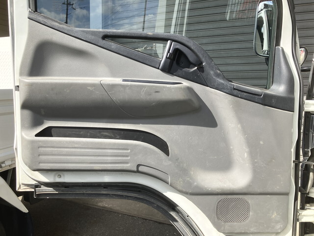 三菱ふそうキャンターダンプ小型（2t・3t）[写真29]