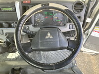 三菱ふそうキャンターダンプ小型（2t・3t）[写真37]