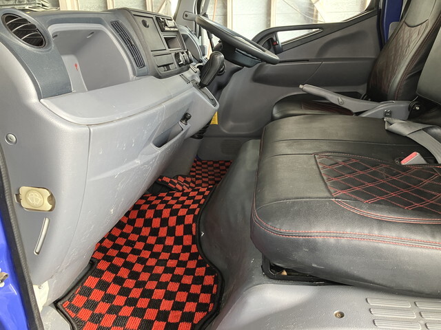 日産アトラスダンプ小型（2t・3t）[写真32]