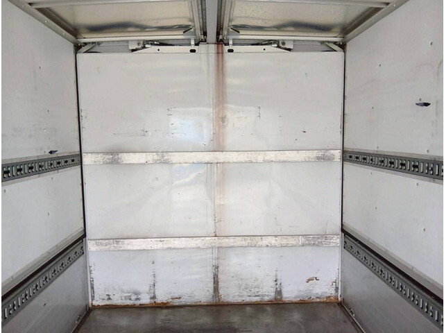 日野レンジャーアルミウイング中型（4t）[写真11]